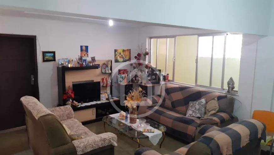 Foto 1 de Casa com 3 Quartos à venda, 450m² em Santa Rosa, Niterói