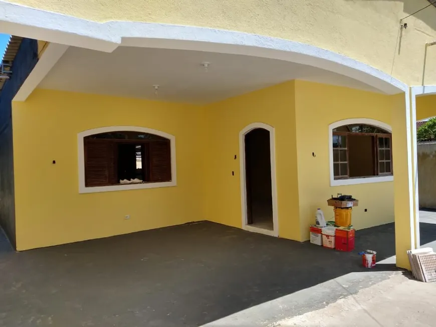 Foto 1 de Casa com 3 Quartos à venda, 150m² em Savoy , Itanhaém