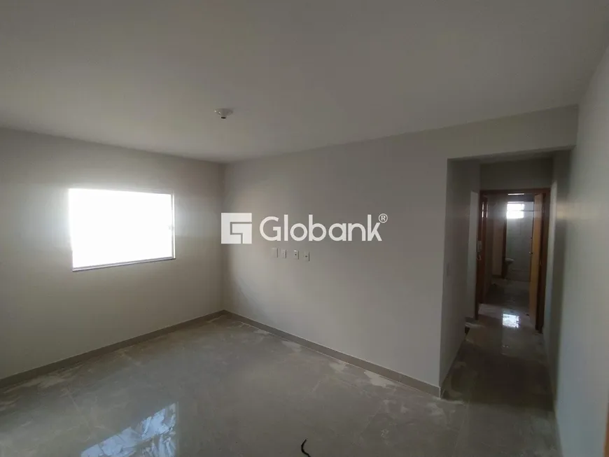 Foto 1 de Apartamento com 2 Quartos à venda, 58m² em Canelas, Montes Claros