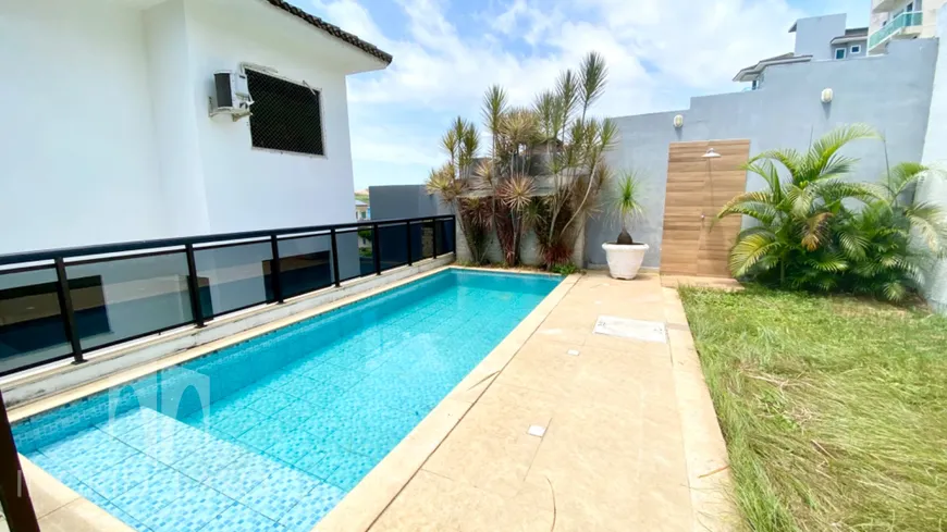 Foto 1 de Casa de Condomínio com 3 Quartos para alugar, 250m² em Lagoa, Macaé
