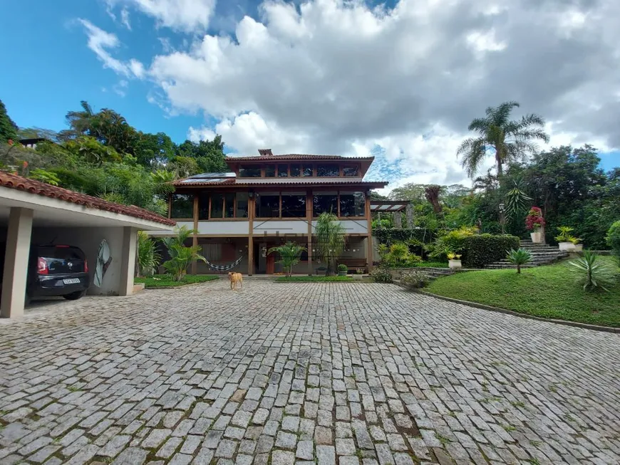 Foto 1 de Casa com 6 Quartos à venda, 740m² em Itaipava, Petrópolis