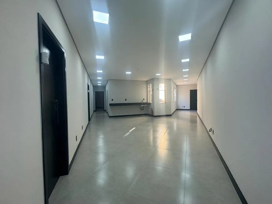 Foto 1 de Prédio Comercial para alugar, 245m² em Centro, Araçatuba