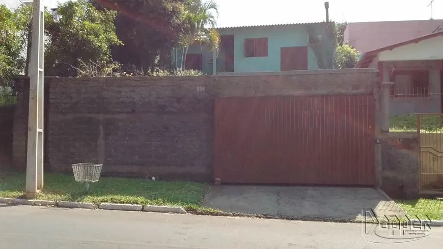 Foto 1 de Casa com 3 Quartos à venda, 140m² em Petrópolis, Novo Hamburgo