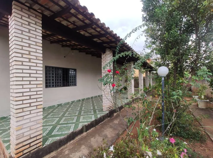 Foto 1 de Casa com 4 Quartos à venda, 1004m² em Regiao dos Lagos, Brasília