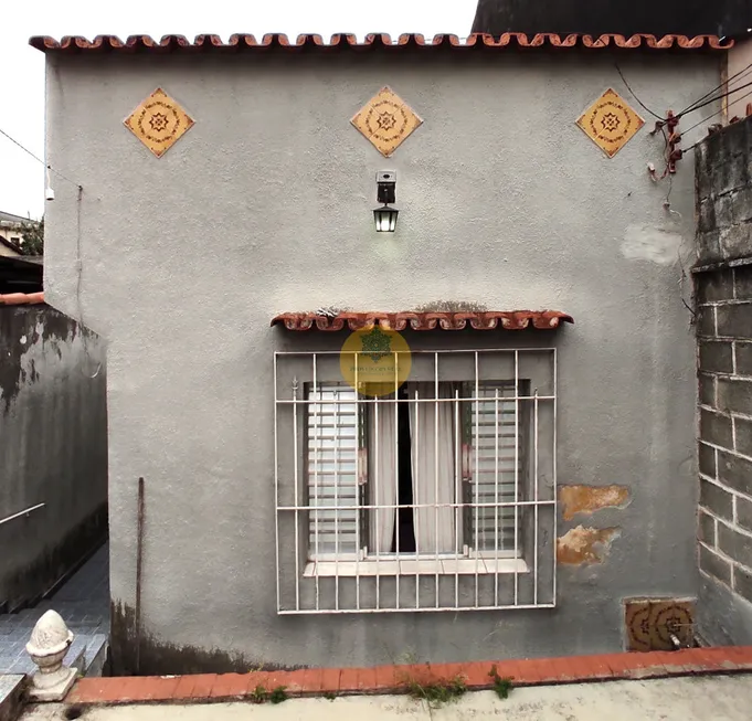 Foto 1 de Casa com 2 Quartos à venda, 195m² em Jardim Umarizal, São Paulo