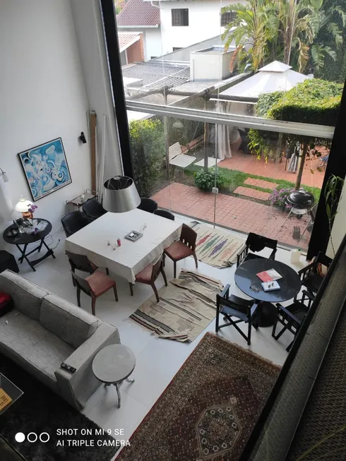 Foto 1 de Casa com 3 Quartos à venda, 340m² em Jardim Social, Curitiba