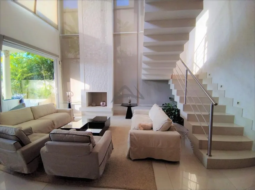 Foto 1 de Casa de Condomínio com 3 Quartos para alugar, 400m² em Alphaville Dom Pedro, Campinas