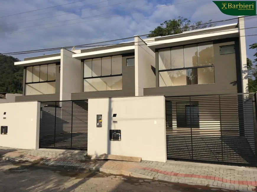 Foto 1 de Casa com 3 Quartos à venda, 142m² em Velha, Blumenau