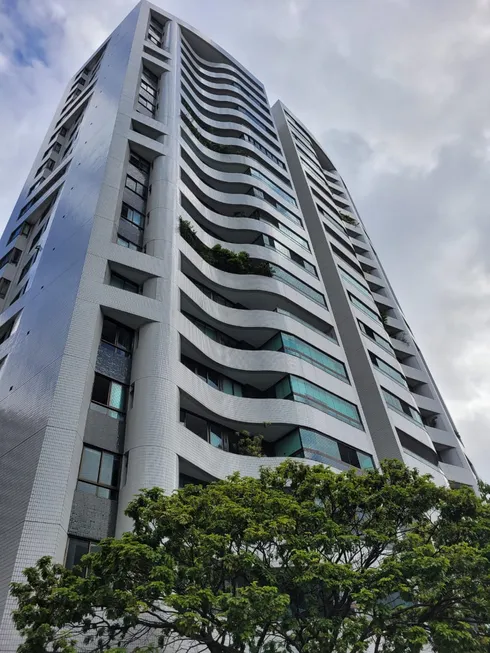 Foto 1 de Apartamento com 3 Quartos à venda, 205m² em Tamarineira, Recife