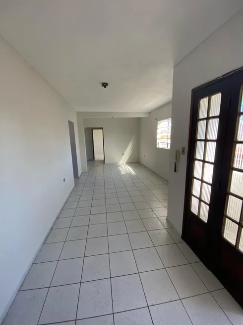 Foto 1 de Casa com 3 Quartos para alugar, 150m² em Casa Caiada, Olinda