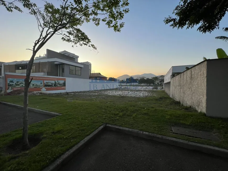 Foto 1 de Lote/Terreno à venda, 1001m² em Barra da Tijuca, Rio de Janeiro