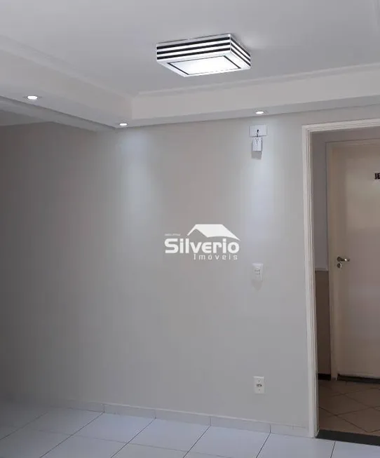 Foto 1 de Apartamento com 2 Quartos à venda, 45m² em Vila Tesouro, São José dos Campos