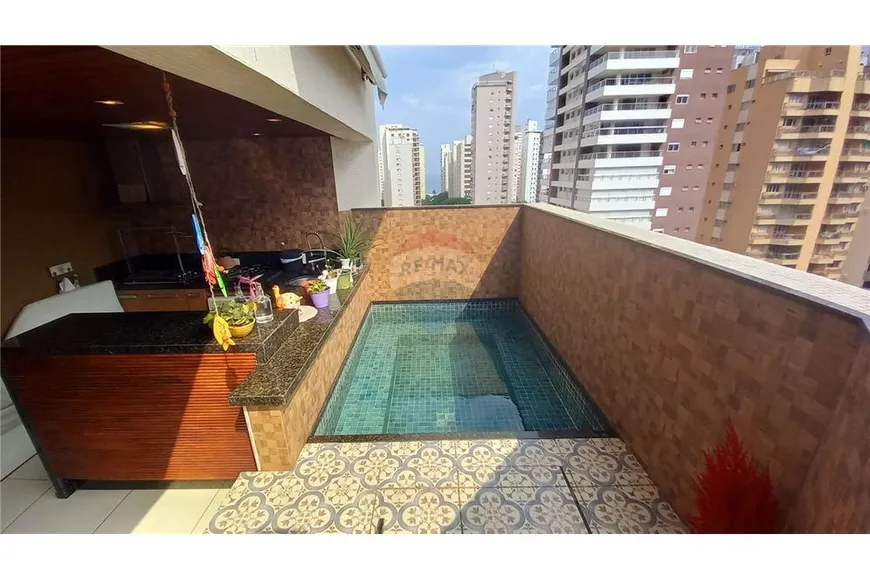 Foto 1 de Apartamento com 3 Quartos à venda, 190m² em Pitangueiras, Guarujá