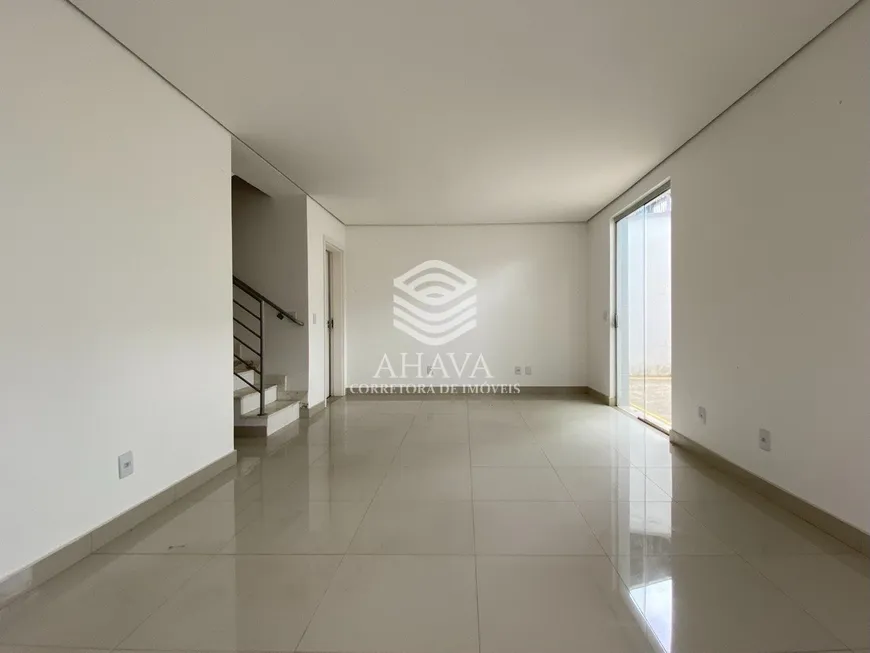 Foto 1 de Casa de Condomínio com 3 Quartos à venda, 108m² em Santa Mônica, Belo Horizonte