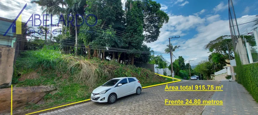 Foto 1 de Lote/Terreno à venda, 915m² em Centro, Blumenau