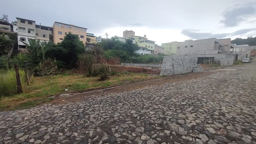 Foto 1 de Lote/Terreno à venda, 362m² em Expedicionarios, Conselheiro Lafaiete