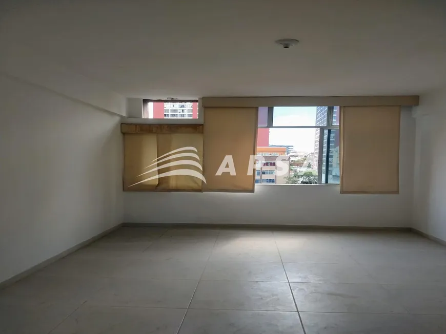 Foto 1 de Sala Comercial para alugar, 27m² em Méier, Rio de Janeiro