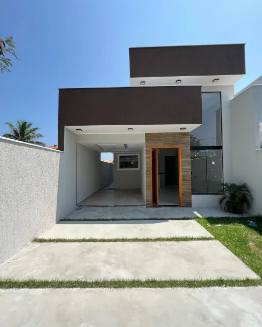 Foto 1 de Casa com 3 Quartos à venda, 150m² em Campo Limpo, Feira de Santana