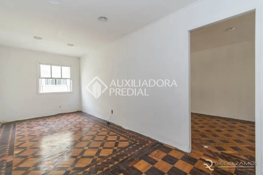 Foto 1 de Sala Comercial para alugar, 84m² em Centro Histórico, Porto Alegre