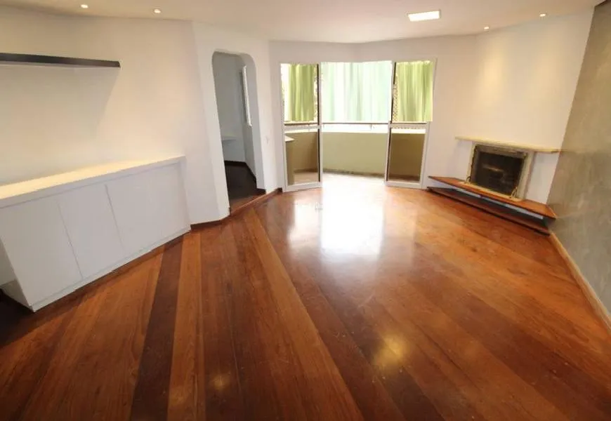 Foto 1 de Apartamento com 4 Quartos à venda, 133m² em Moema, São Paulo