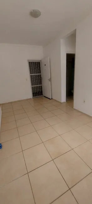 Foto 1 de Apartamento com 2 Quartos à venda, 45m² em Engenheiro Luciano Cavalcante, Fortaleza