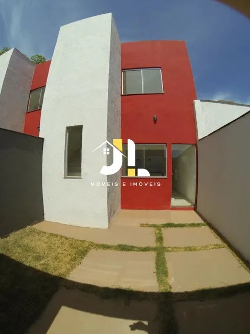 Foto 1 de Casa com 2 Quartos à venda, 58m² em Planalto, Mateus Leme