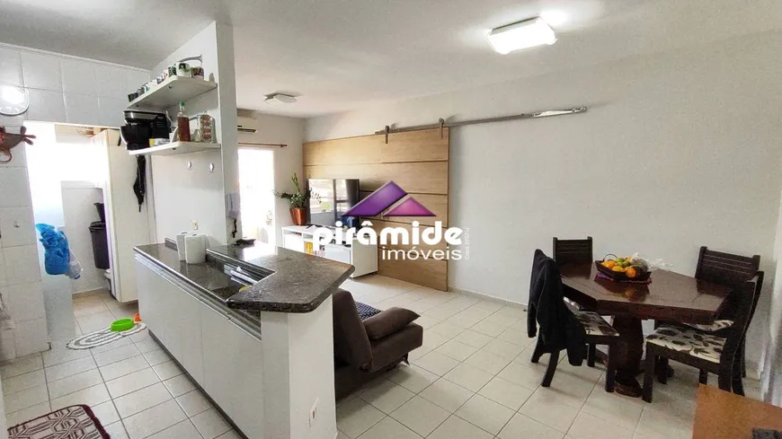 Foto 1 de Apartamento com 2 Quartos à venda, 74m² em Centro, Caraguatatuba