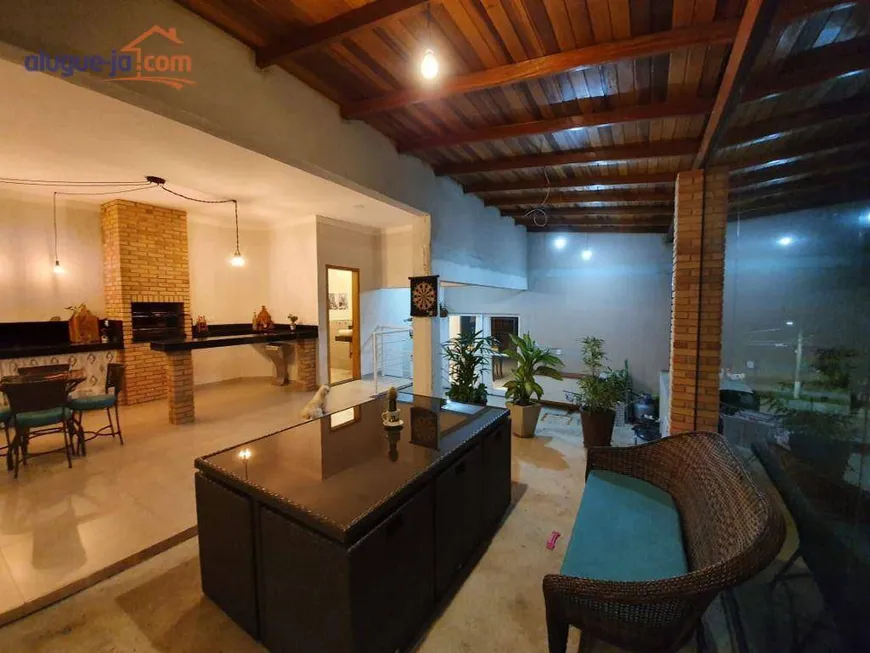 Foto 1 de Casa de Condomínio com 4 Quartos à venda, 327m² em Parque Mirante Do Vale, Jacareí