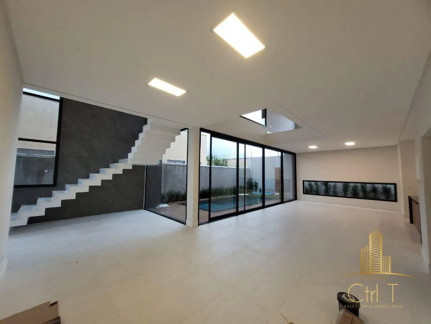 Foto 1 de Casa de Condomínio com 3 Quartos à venda, 380m² em Quiririm, Taubaté