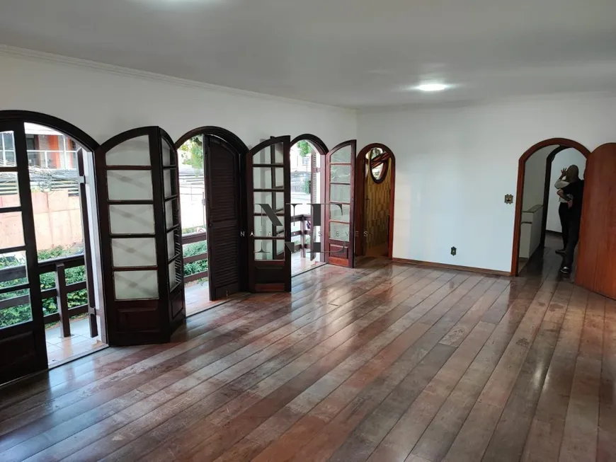 Foto 1 de Casa com 3 Quartos à venda, 183m² em Ponta da Praia, Santos