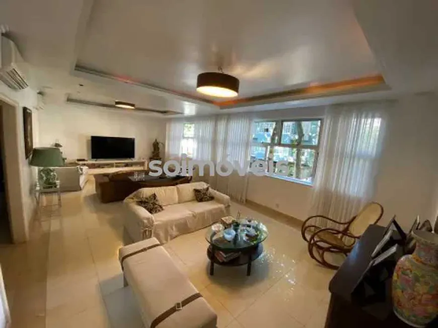 Foto 1 de Apartamento com 4 Quartos à venda, 180m² em Leblon, Rio de Janeiro