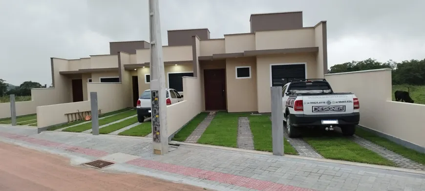 Foto 1 de Casa com 2 Quartos à venda, 47m² em Ressacada, Garopaba