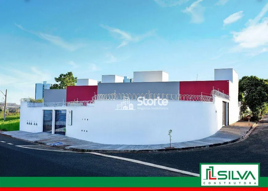 Foto 1 de Casa com 2 Quartos à venda, 51m² em Shopping Park, Uberlândia