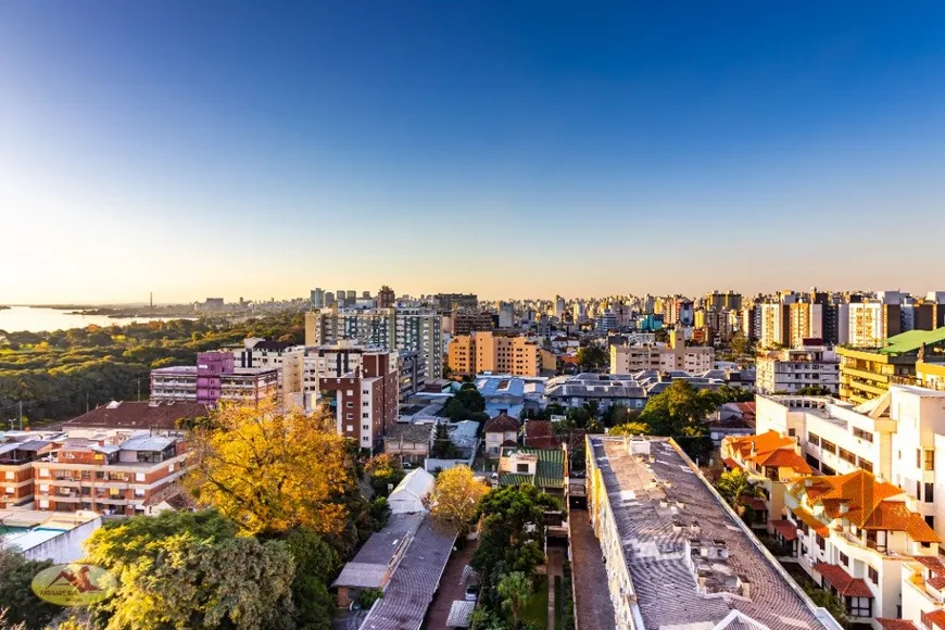 Foto 1 de Cobertura com 3 Quartos à venda, 207m² em Menino Deus, Porto Alegre