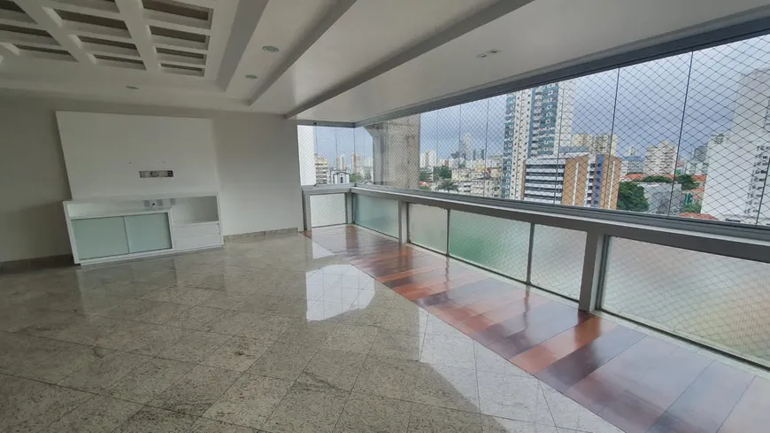 Foto 1 de Apartamento com 4 Quartos à venda, 240m² em Campo Grande, Salvador
