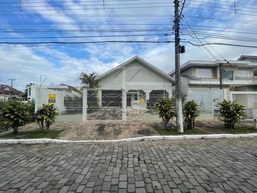 Foto 1 de Casa com 3 Quartos à venda, 432m² em Marechal Rondon, Canoas