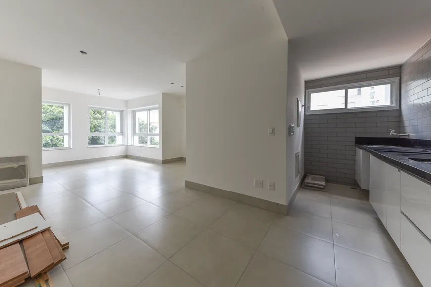 Foto 1 de Apartamento com 1 Quarto à venda, 46m² em Lourdes, Belo Horizonte