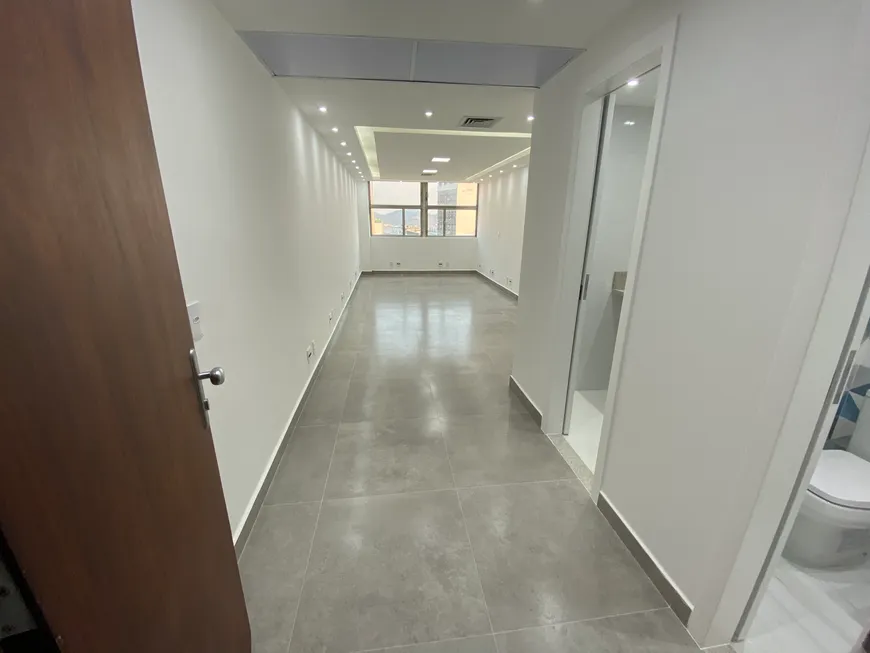 Foto 1 de Sala Comercial para alugar, 35m² em Centro, Rio de Janeiro