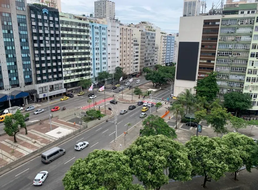 Foto 1 de Apartamento com 1 Quarto à venda, 40m² em Copacabana, Rio de Janeiro