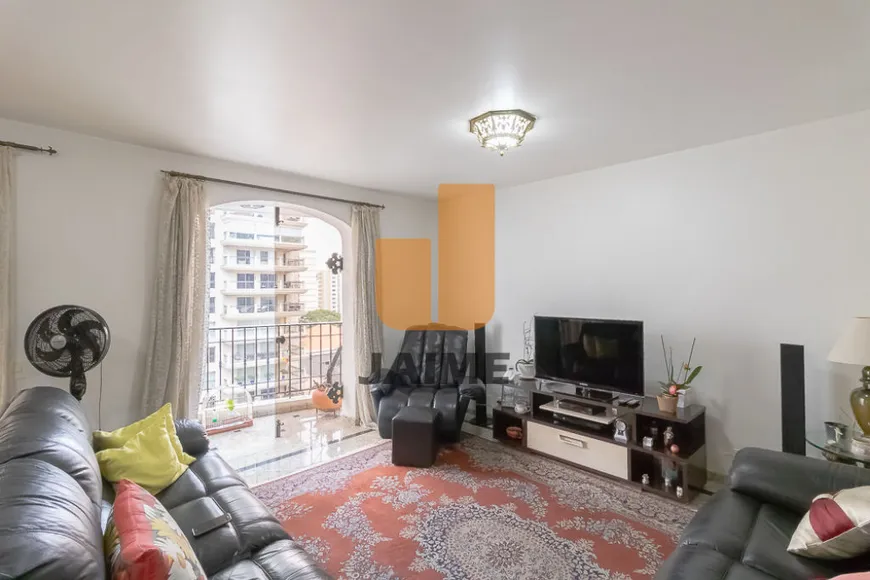 Foto 1 de Apartamento com 4 Quartos à venda, 245m² em Higienópolis, São Paulo