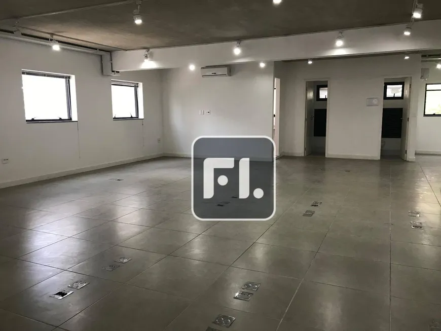 Foto 1 de Sala Comercial para venda ou aluguel, 240m² em Vila Olímpia, São Paulo