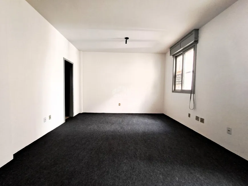 Foto 1 de Apartamento com 1 Quarto à venda, 32m² em Cidade Baixa, Porto Alegre