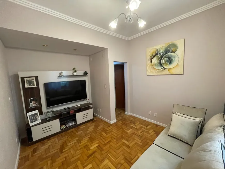 Foto 1 de Apartamento com 2 Quartos à venda, 53m² em Centro, Juiz de Fora