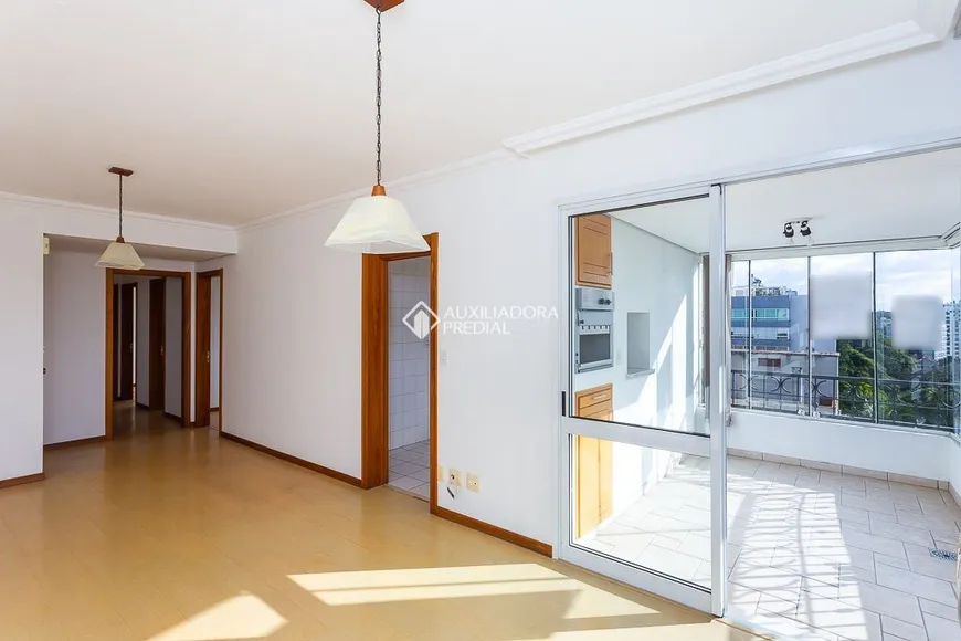 Foto 1 de Apartamento com 3 Quartos à venda, 96m² em Moinhos de Vento, Porto Alegre