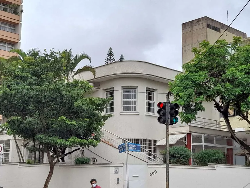 Foto 1 de Casa com 5 Quartos para venda ou aluguel, 360m² em Centro, Piracicaba