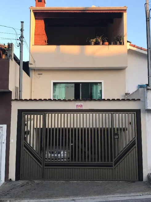 Foto 1 de Sobrado com 3 Quartos à venda, 210m² em Independência, São Bernardo do Campo