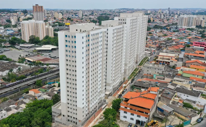 Foto 1 de Apartamento com 2 Quartos à venda, 41m² em Parque Arariba, São Paulo