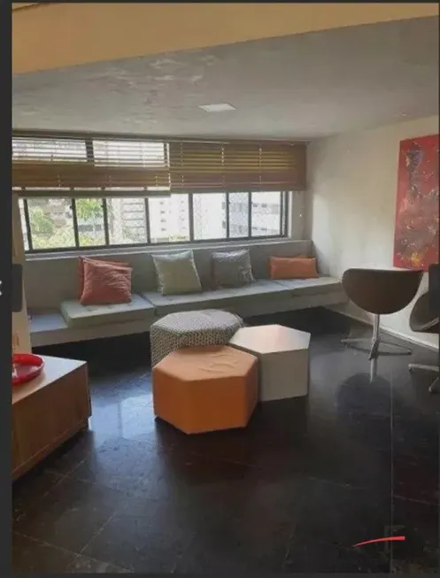 Foto 1 de Apartamento com 4 Quartos à venda, 175m² em Meireles, Fortaleza