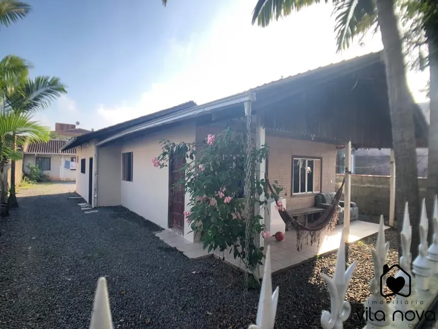 Foto 1 de Casa com 3 Quartos à venda, 150m² em Vila Nova, Joinville