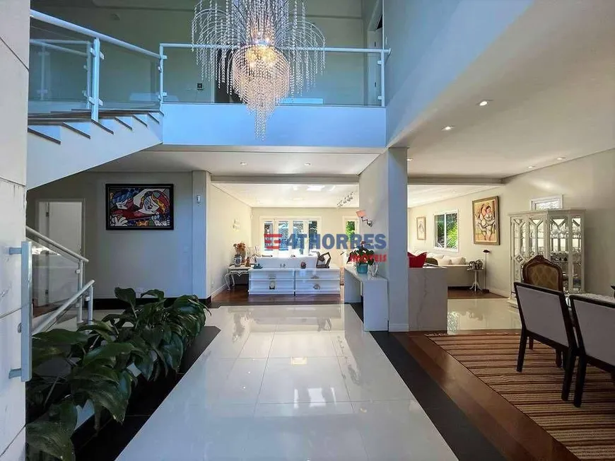 Foto 1 de Casa com 5 Quartos à venda, 610m² em Vila Santo Antônio, Cotia